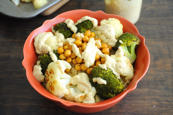 Quinoa-Bowl-with-Roasted-Veggies