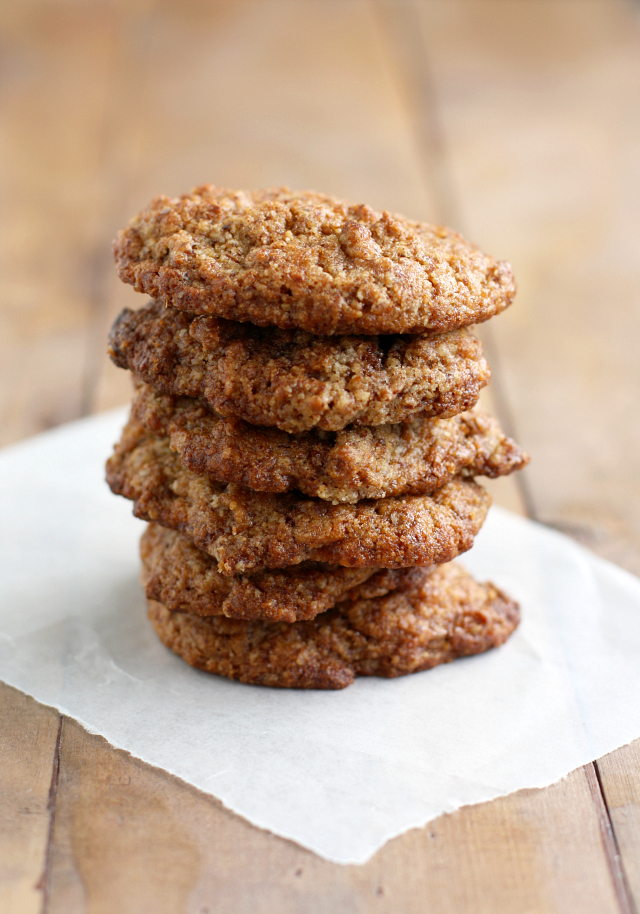 Chewy Spiced Almond Meal Cookies