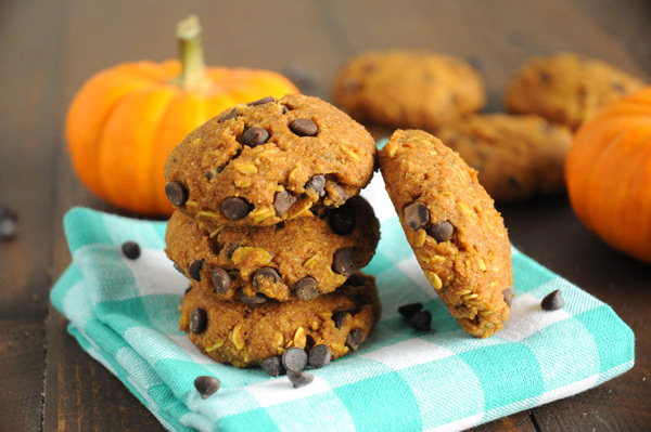 Pumpkin-Oat-Chocolate-Chip-Cookies